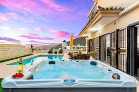 Villa Torviscas Sunset con Jacuzzi en Adeje (Precios Actualizados 2025)