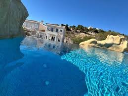 Cala-Azul y Jacuzzi: Calpe 2025 Precios Actualizados