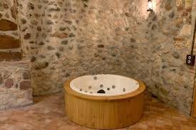 Escapada Rural con Jacuzzi en Montroig