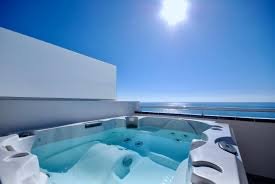 Jacuzzi Sea Lovers en Fuerteventura: Tarifas Actualizadas 2025